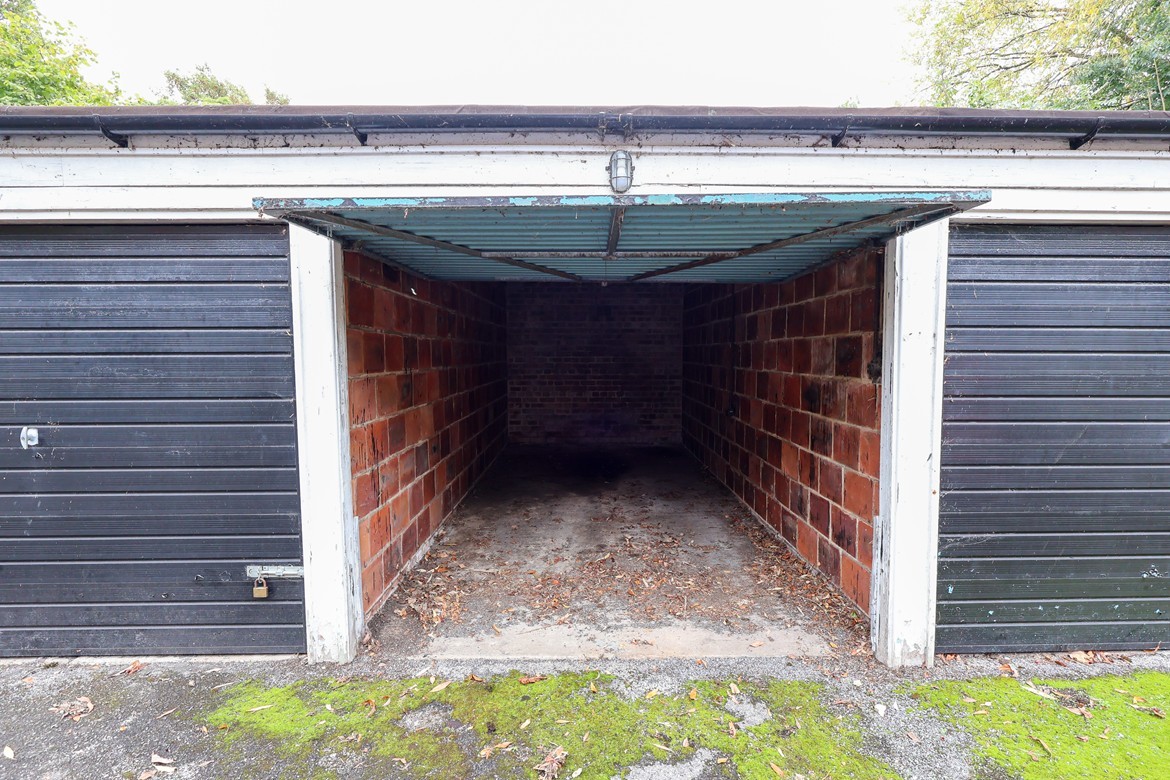 Images for Garage at Appleby Lodge, Wilmslow Road, M14 EAID:20966 BID:20966