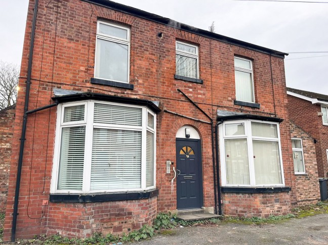 Flat , Cresswell Grove, West Didsbury, m20