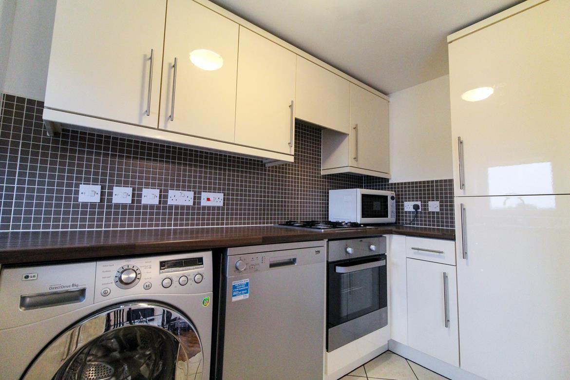 Images for Denewell Avenue, Manchester EAID:20966 BID:20966