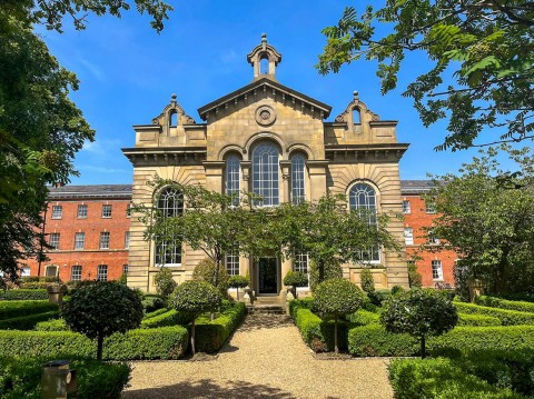 Didsbury Gate, Houseman Crescent, M20 - EAID:20966, BID:20966