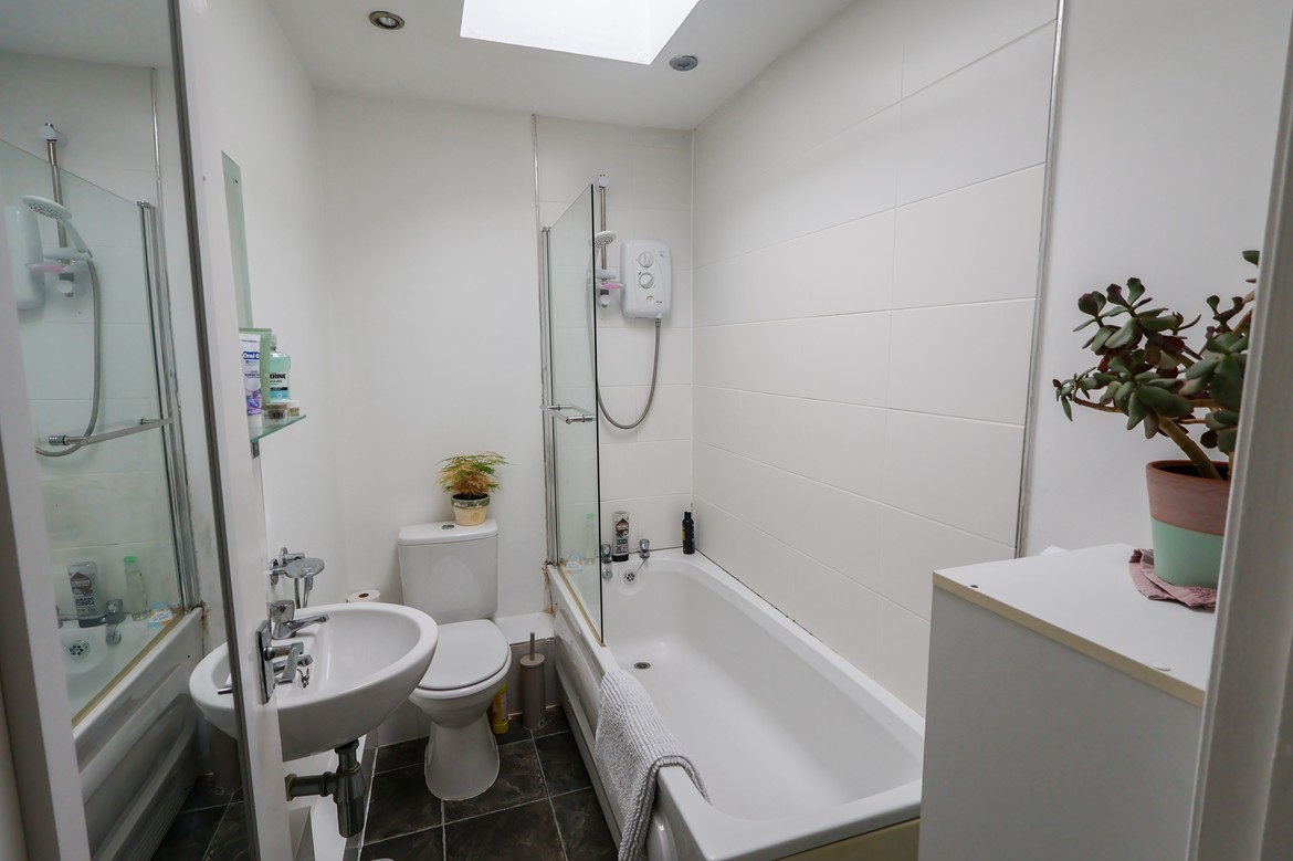 Images for Hague Court, Hague Road, M20 EAID:20966 BID:20966