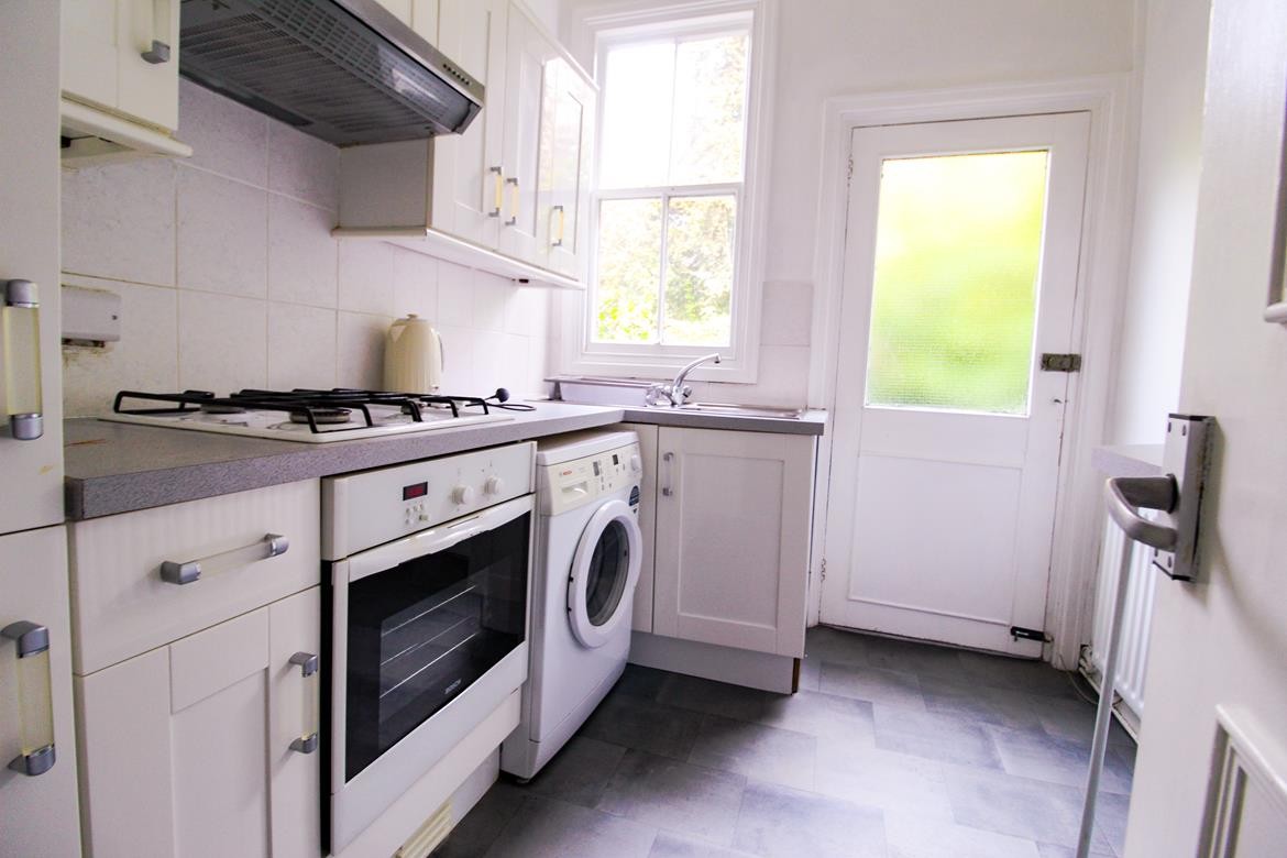 Images for Lapwing Lane EAID:20966 BID:20966