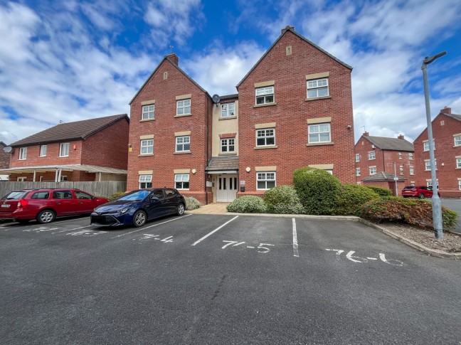 Flat   Marland Way, Stretford, m32