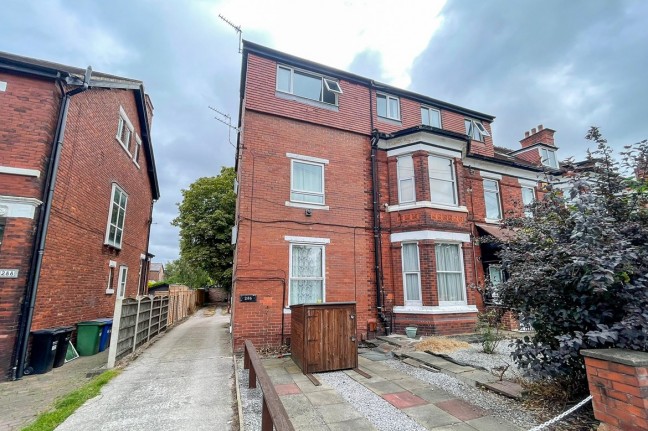 Romany Court, Wellington Road North, sk4