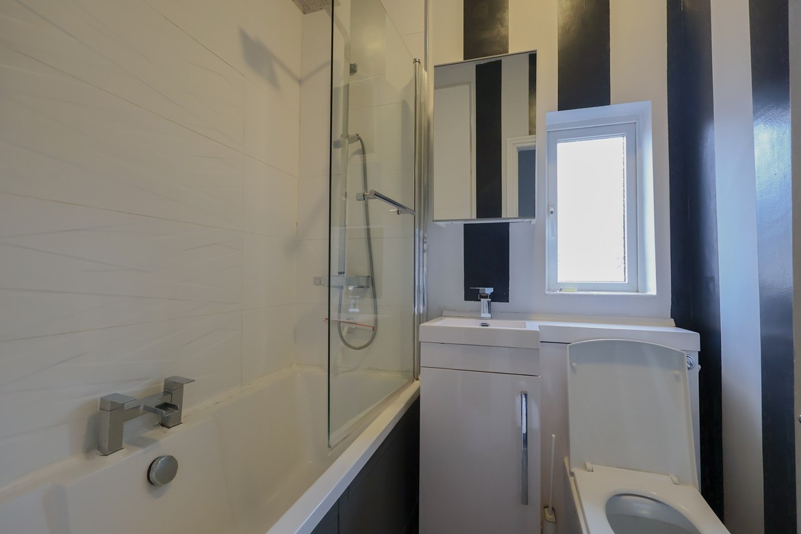 Images for 56 Thornton Road, Rusholme, M14 EAID:20966 BID:20966